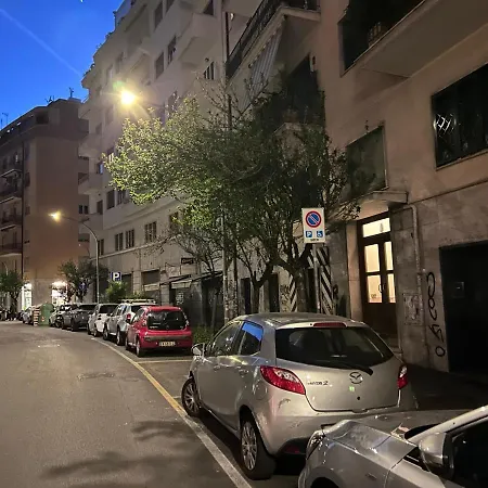 Un Piacevole Turistico Apartamento Roma