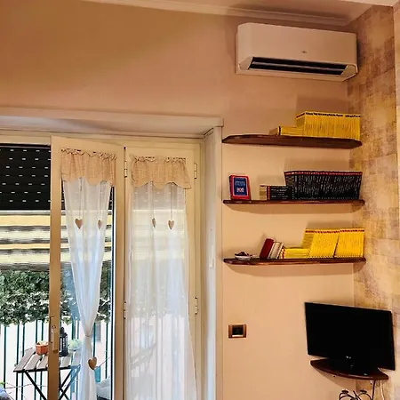 Un Piacevole Turistico Apartamento *