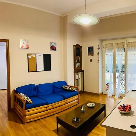 Un Piacevole Turistico Apartamento *